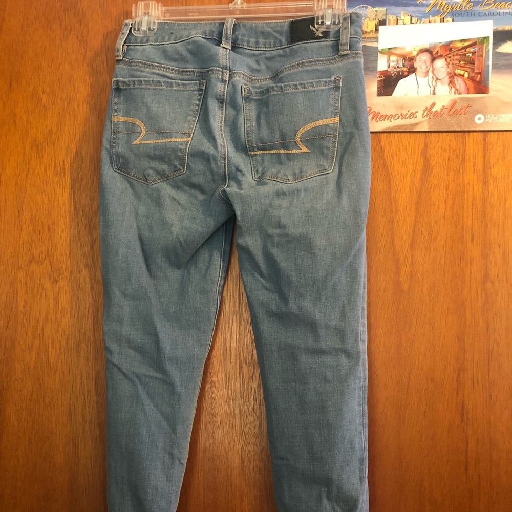American Eagle High Rise Jeans - Picture 2 of 2